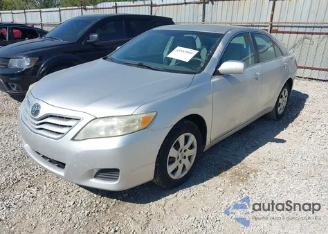 2010 Toyota Camry Le from USA, damaged, VIN 4T1BF3EK8AU089597